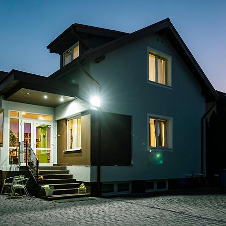 Pension Gallery Braşov Exterior foto