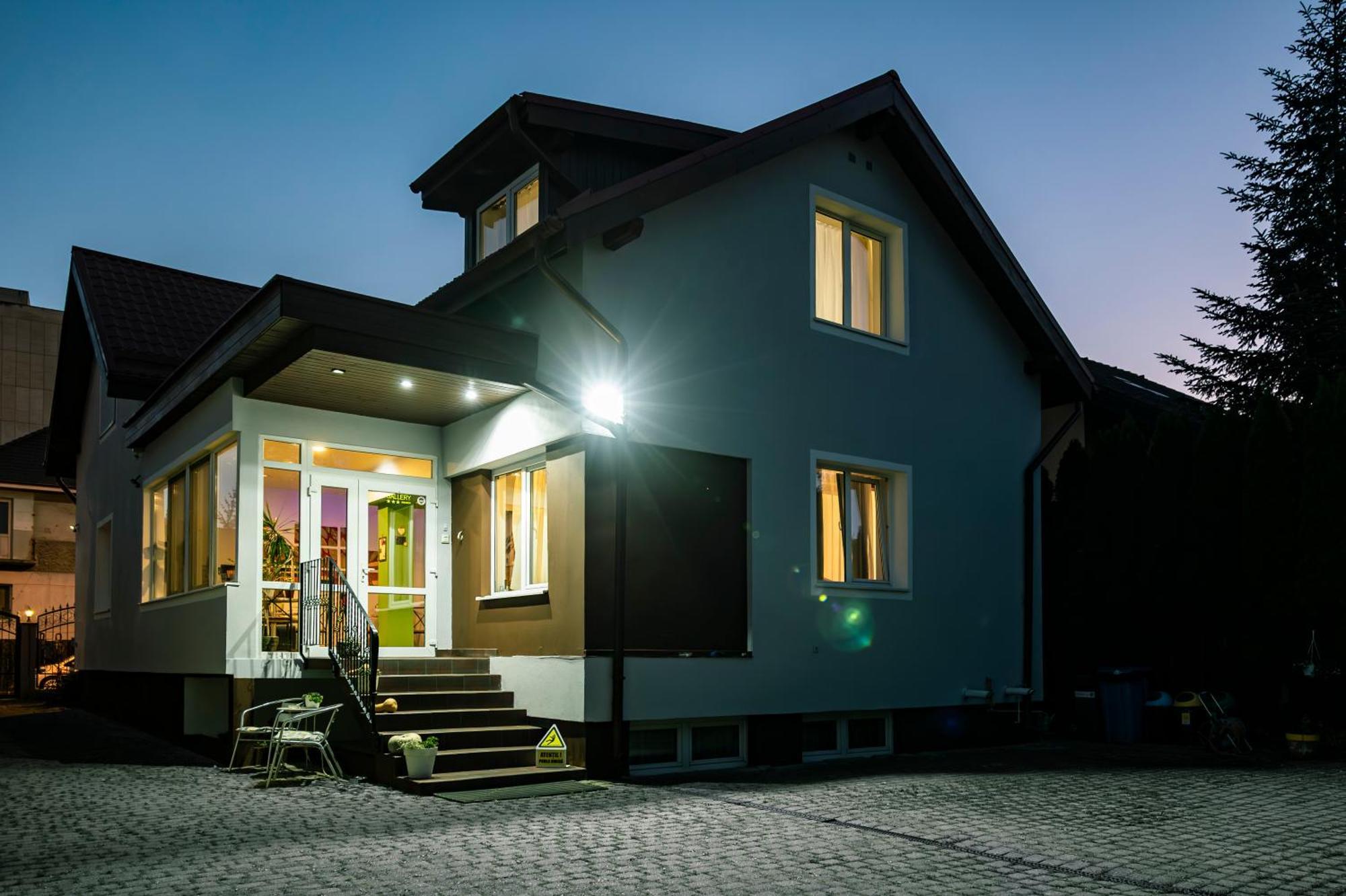 Pension Gallery Braşov Exterior foto