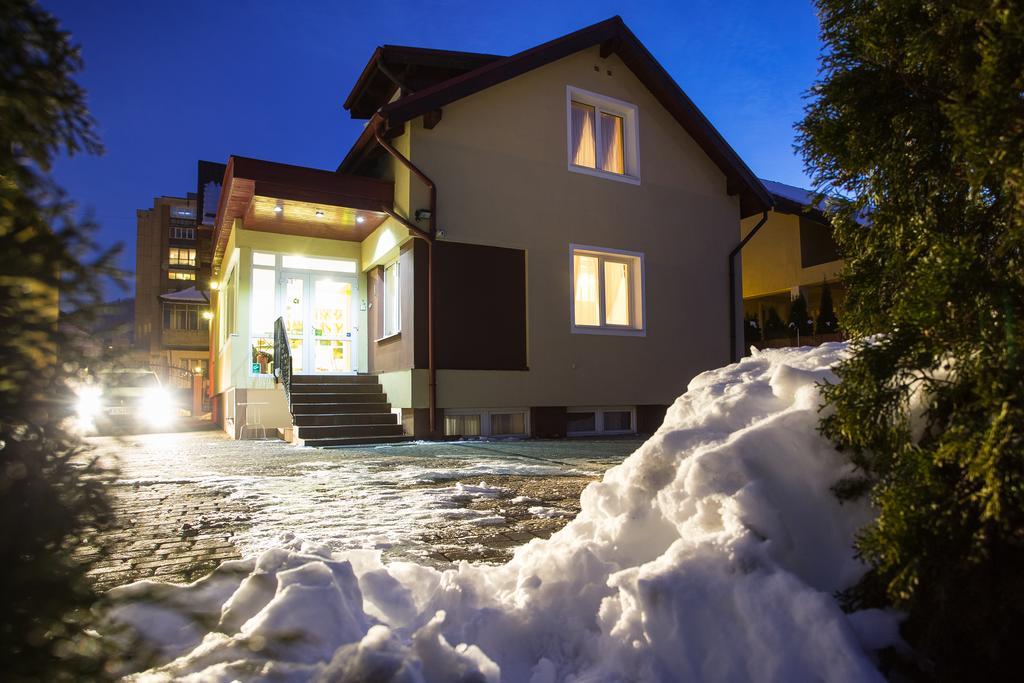 Pension Gallery Braşov Exterior foto